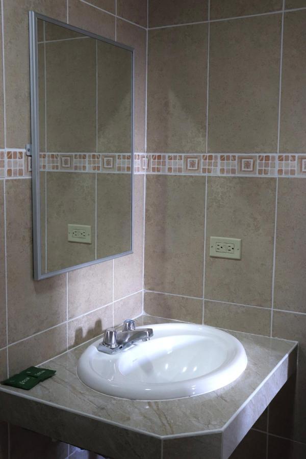 Hotel Residencial Panamericano Давид Екстериор снимка